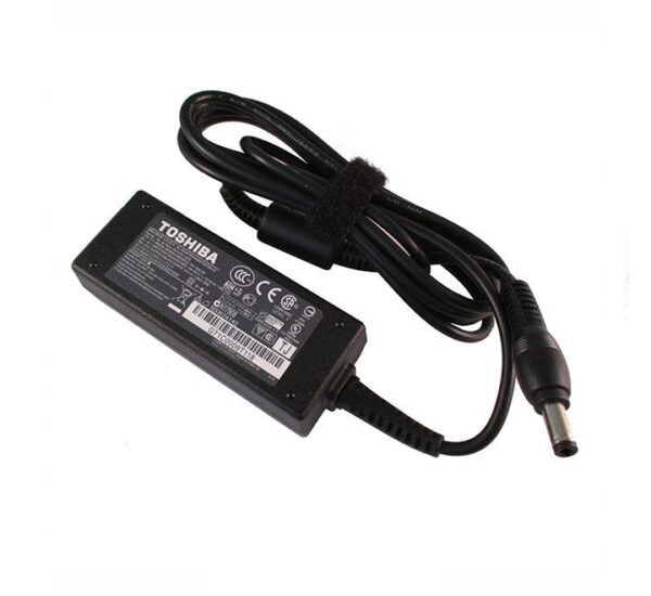 Toshiba 19V 1.58A Laptop Adapter