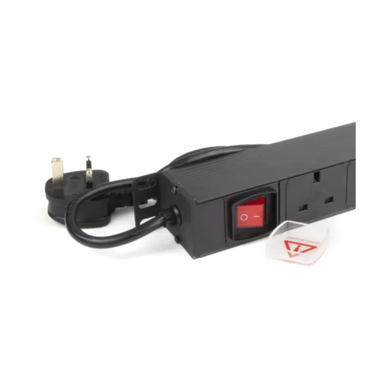 8 way PDU UK plug