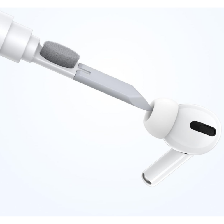 UGREEN CP01 Multifunction Earbuds Cleaner