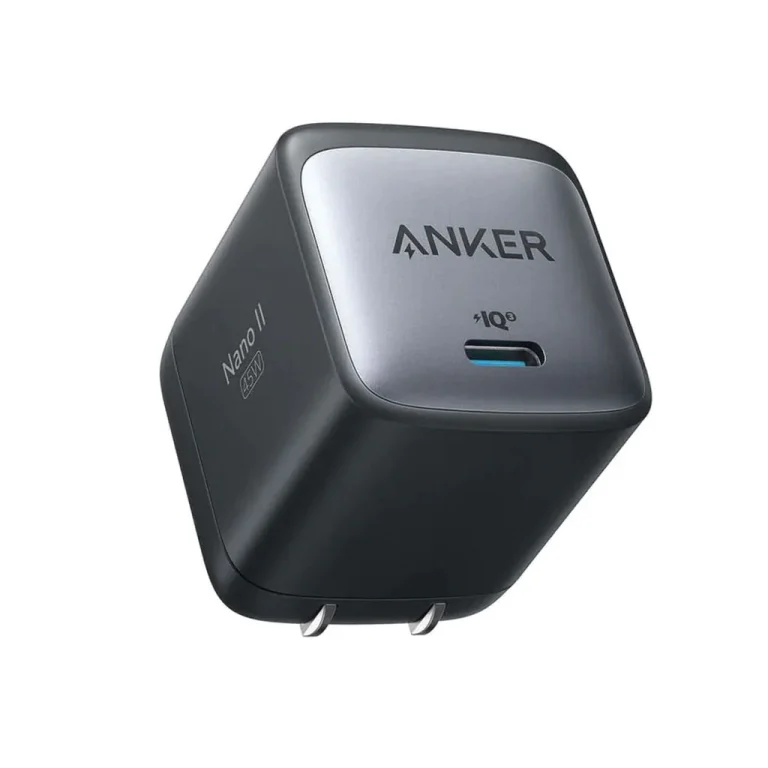 Anker Nano Charger (45W) with USB-C to USB-C Cable