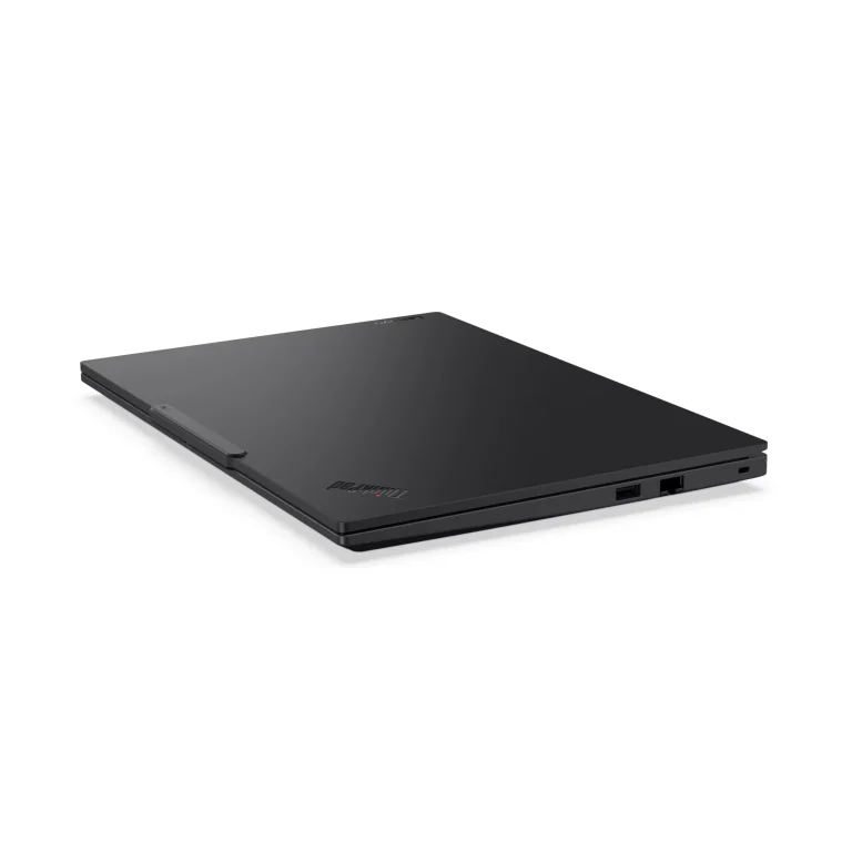 Lenovo ThinkPad E14 G7 IAL U5-225U 8GB DDR5 512GB SSD M.2 14.0" WUXGA