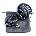 Sony MDR-7506 Professional Closed-Back Headphones